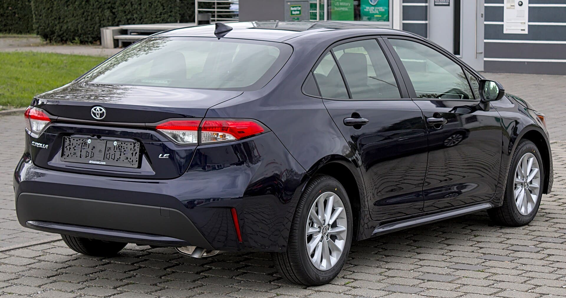 Sedan executivo preto